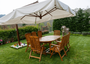 Weatherproof Garden Furniture for UK Gardens: Keep Your Outdoor Space Comfortable Year-Round