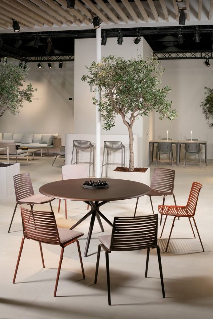 minimalist cafe seating