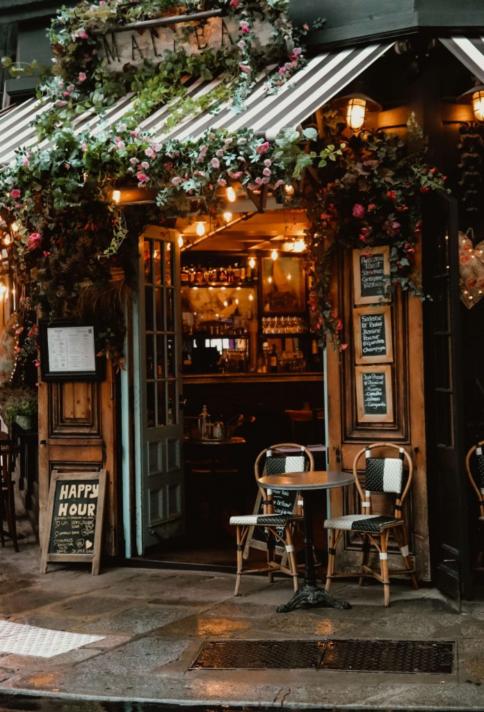 restaurant and café furniture