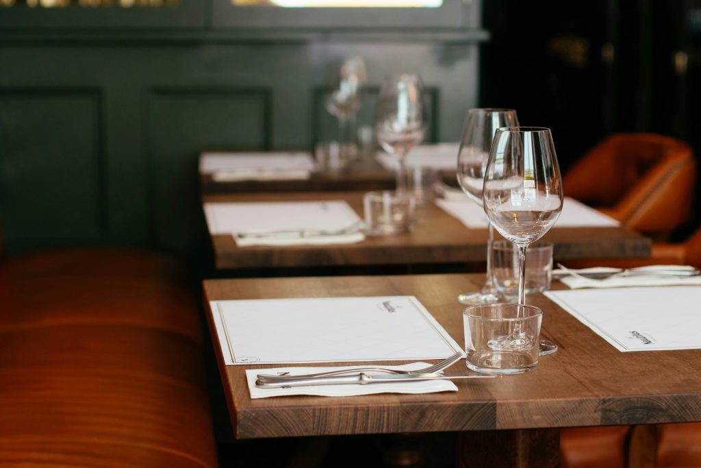 restaurant and café furniture